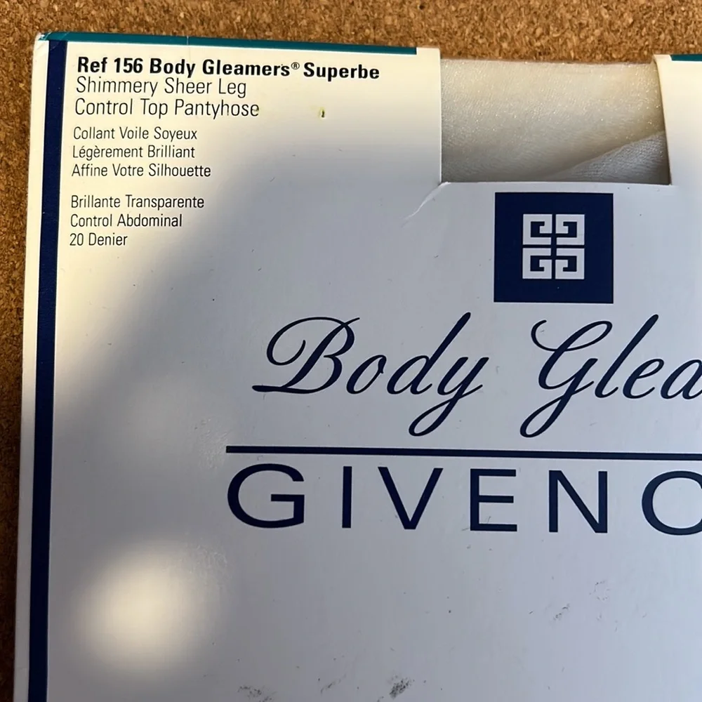 Givenchy Body Gleamers Superbe Shimmery Sheer Leg Control Top Pantyhose size C